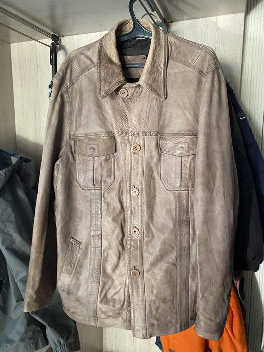 Куртка кожанная как новая