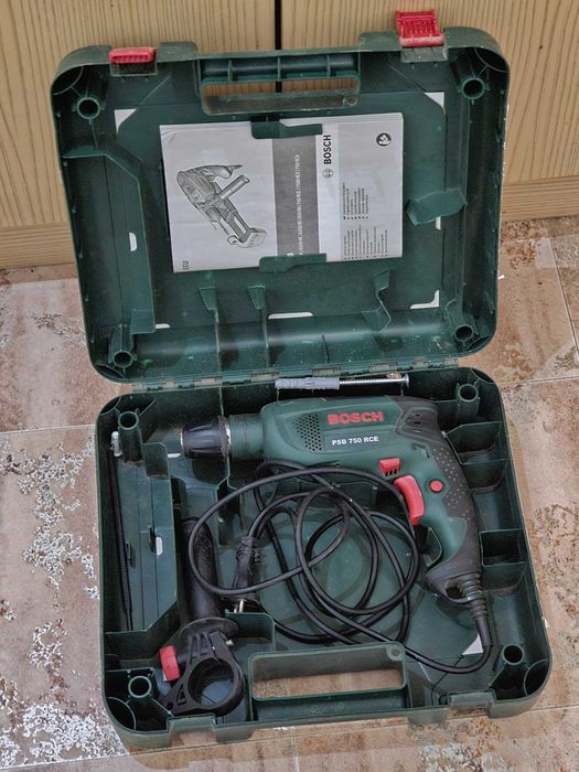 ударна бормашина Bosch PSB 750 RCE с куфар