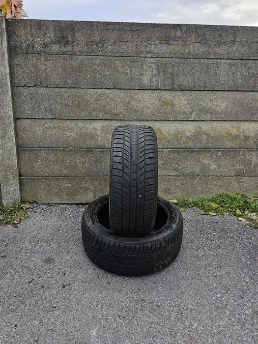 Anvelope de iarnă 255/45 R19 Continental!