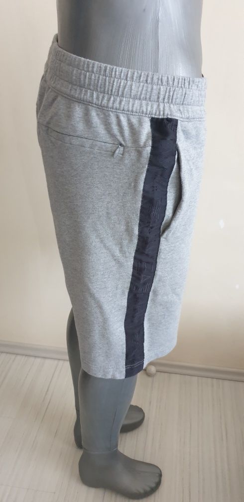 Emporio Armani EA7 Milano / M/L НОВО! ОРИГИНАЛ! Мъжки Къси Панталони!