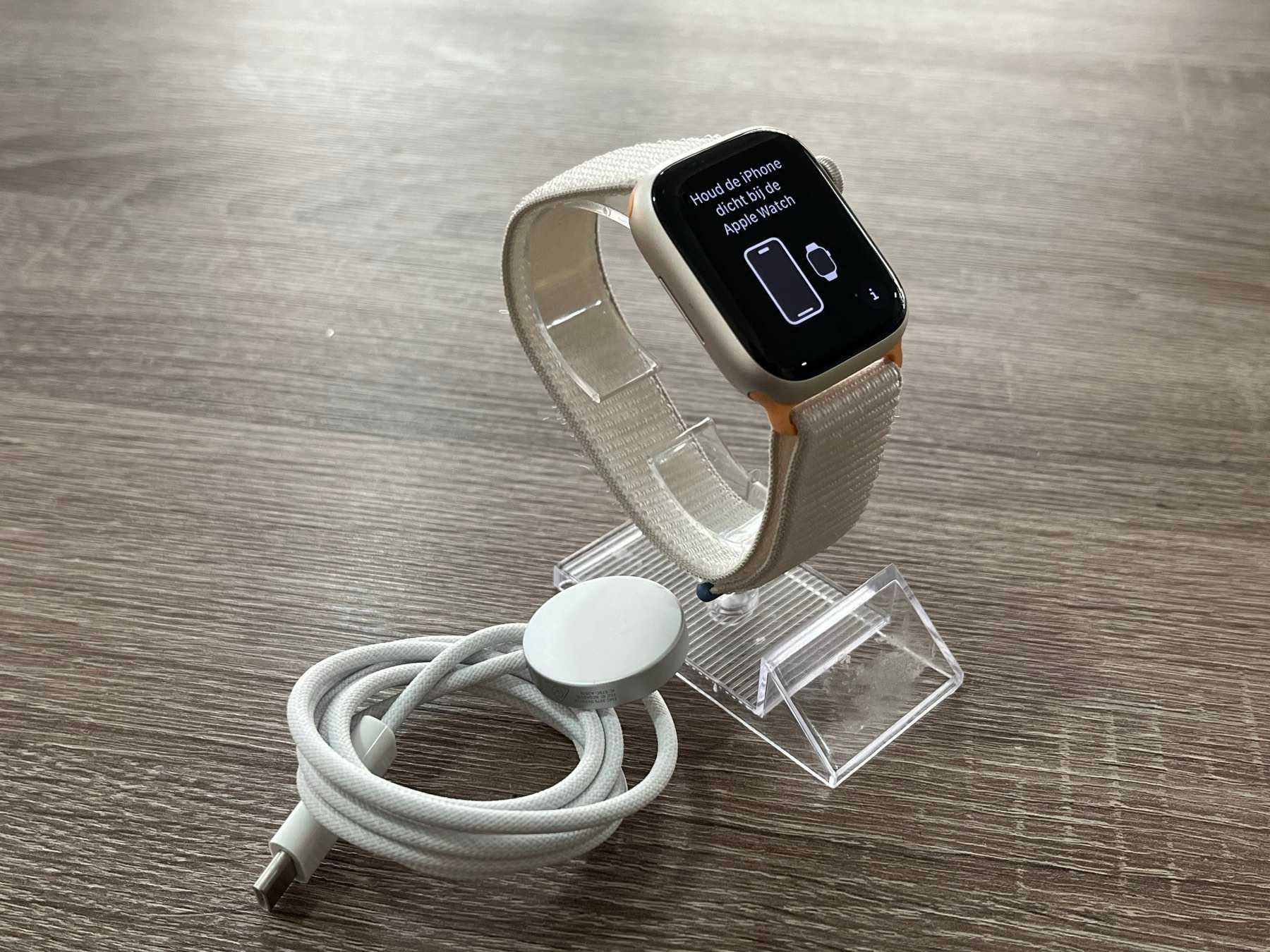 Продавам Apple Watch Series 9 41mm