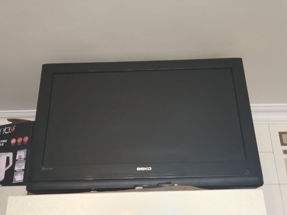 Продам ж/к телевизор