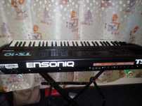 ENSONIQ holati a'lo ishlashi juda zo'r aybi yo'q toza saqlangan