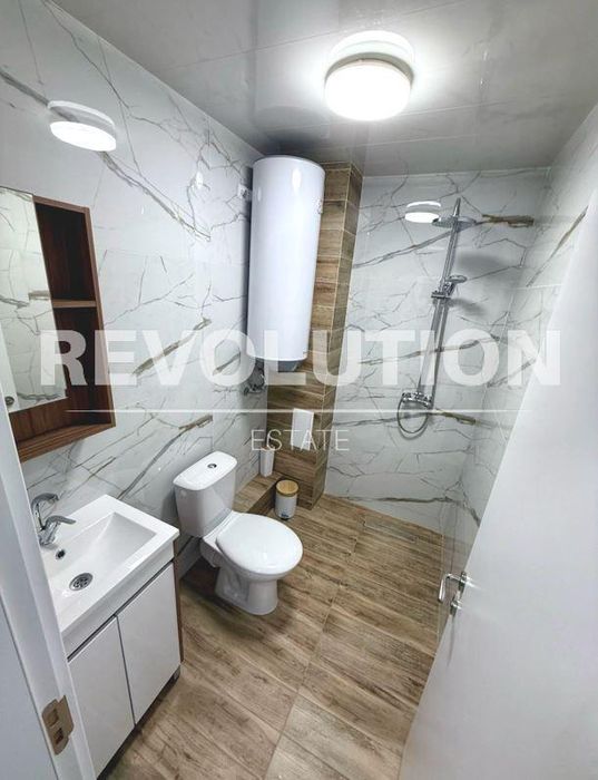 Дава се под наем Двустаен апартамент в Варна, Възраждане 3 - 57 кв.м за 548.25 € - Снимка #4