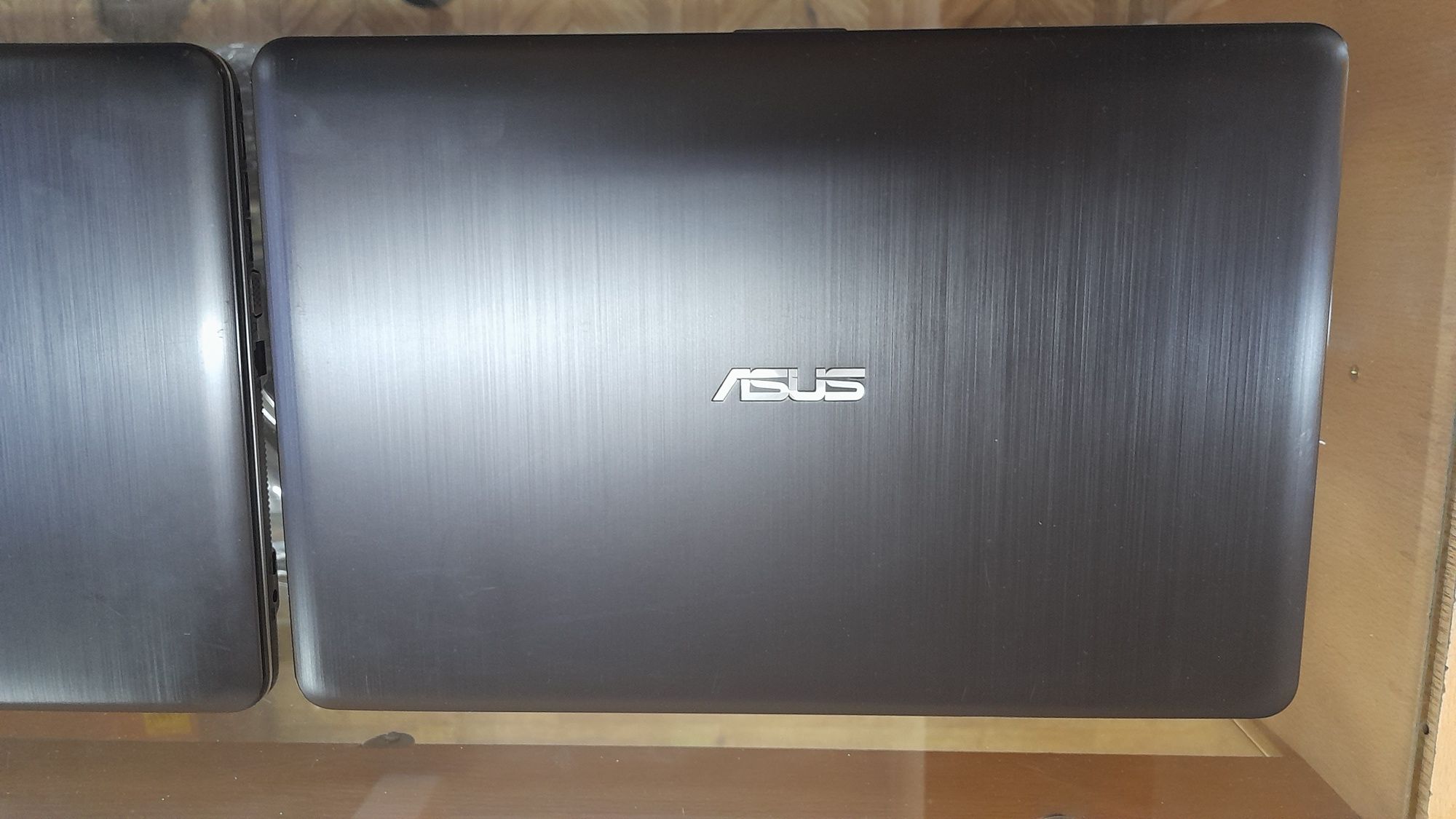 На запчасти Asus x541u/x540l/матрицы 15.6