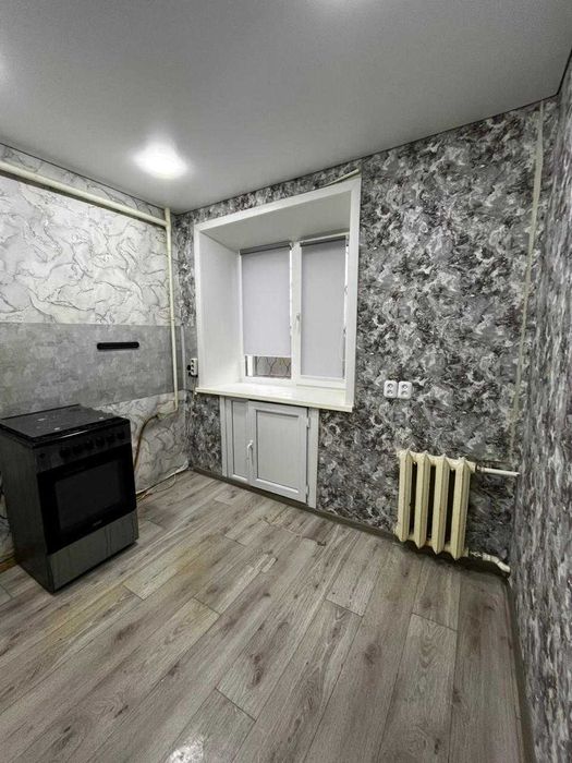 Продам 1 кв., 1/5, 9 мкр, не угол