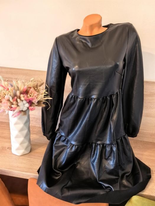 Rochie piele mărimea M noua
