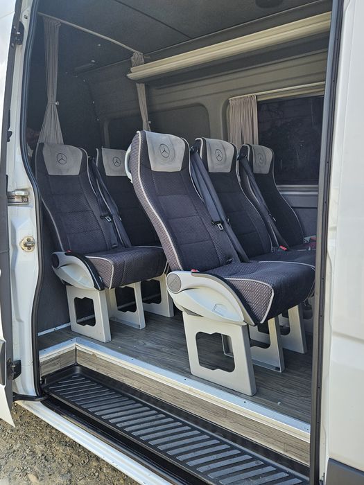 Mercedes sprinter 8+1 / 9 locuri