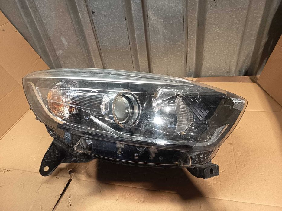 far partea dreapta renault captur