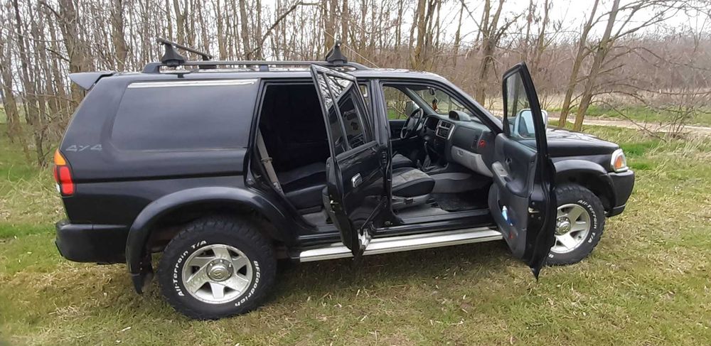 Mitsubishi Pajero Sport GLS
