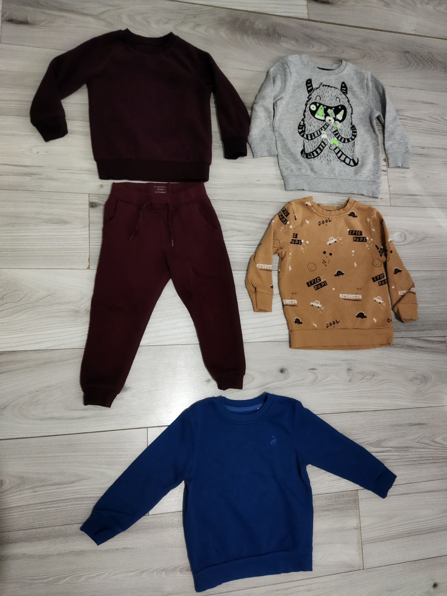 Lot bluze groase și pantaloni băiat 3-4 ani mărime 104 Primark George