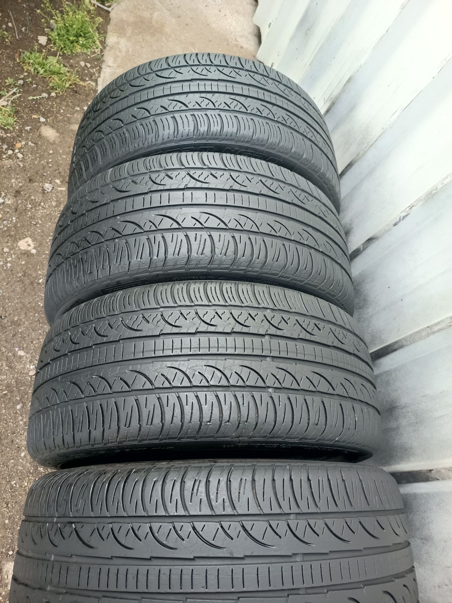 255/40/19 Pirelli