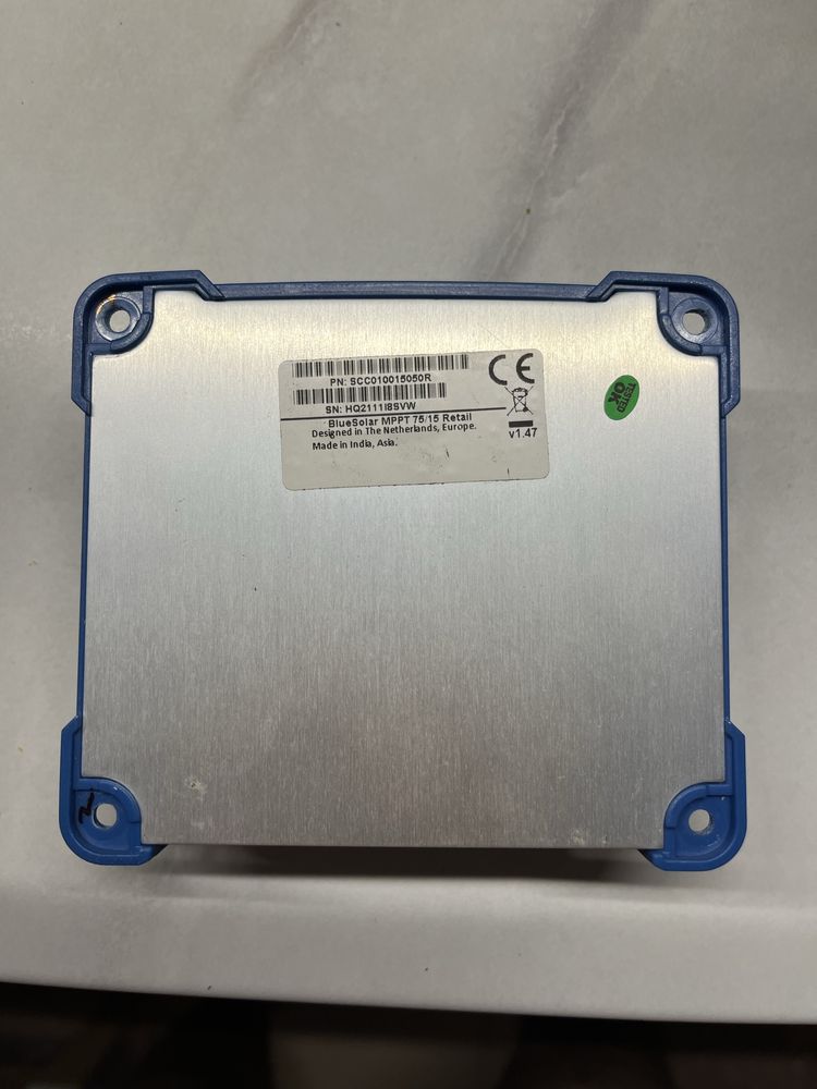 Соларен контролер Victron MPPT 75/15 (12/24V-15A).