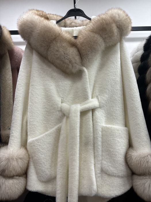 Haina Alcantara blana naturala vulpe