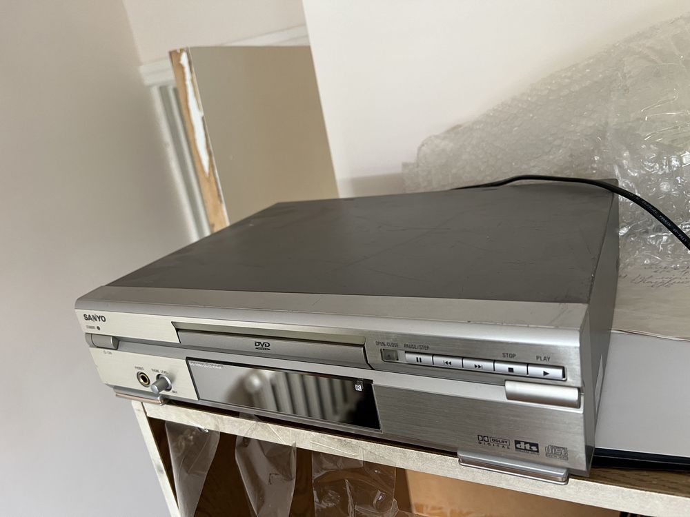 SANYO DVD-1500A Japan отличное изображение видео и супер звук