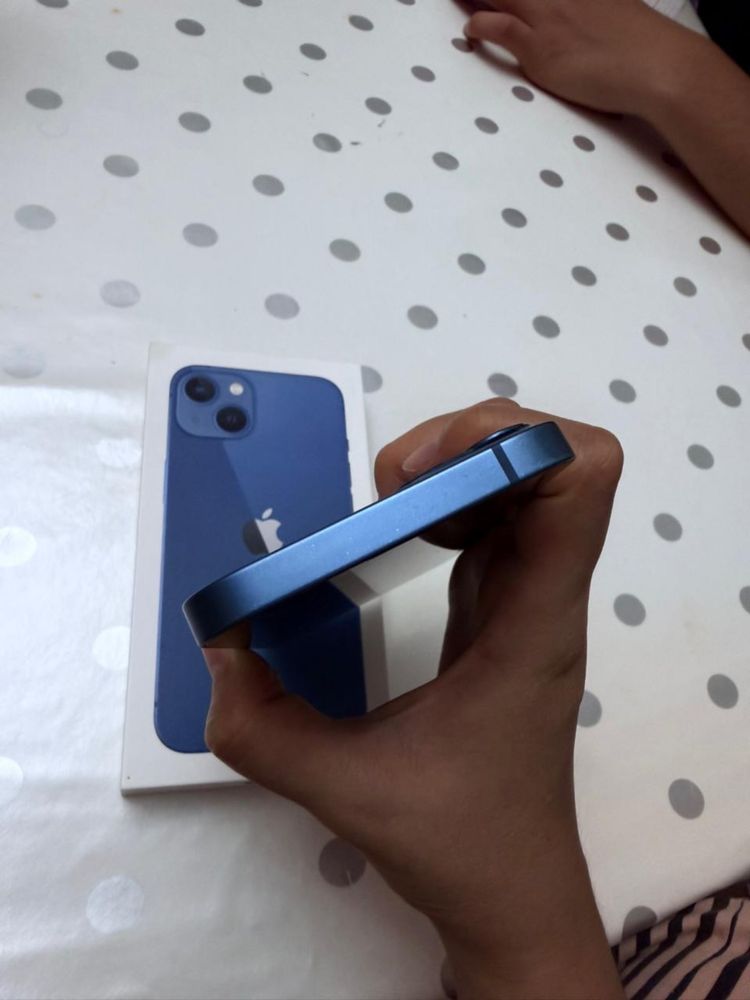 Iphone 13 256 blue обмена нет