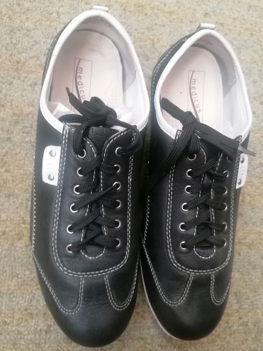 Дамски спортени обувки, размер 41 и 42
