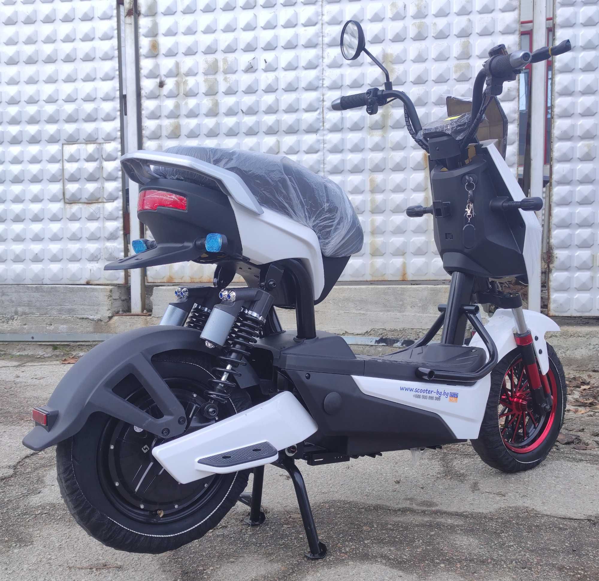 Електрически скутер EcoWay модел YC-H 800W мотор  в бяло