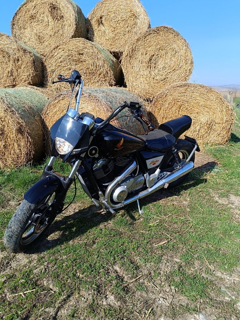 Honda Shadow 1100 VT American Edition