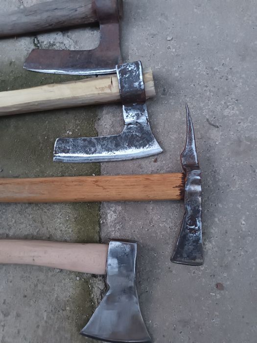 Barda topor topor gheață