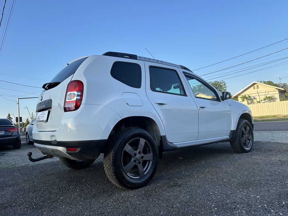 Dacia Duster 1.5 diesel *2015* 151000km * Euro 6** Rate/avans zero**