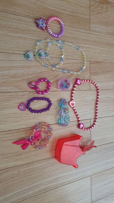 Brățări si coliere My Little Pony, Minions,  Sofia