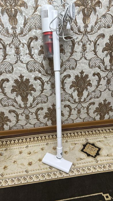 Пылесос Xiaomi Mijia Vacuum Cleaner 2 B205 — мощный, лёгкий, бесшумный