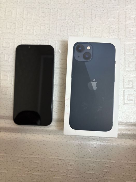 IPHONE 13 емкость 90%