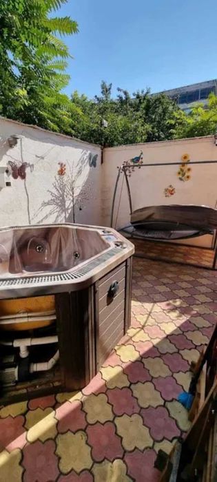 Inchiriere casa moderna cu toate utilitatile.