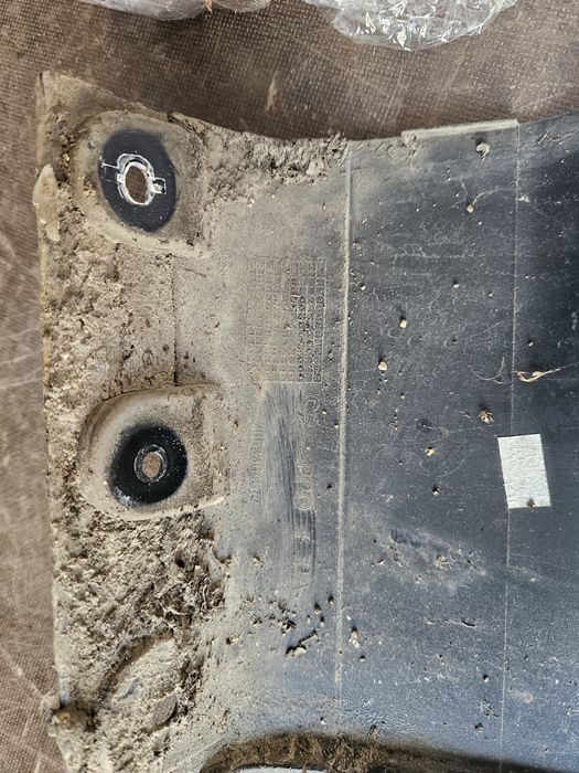 Ляв калник Пежо 307 фейс 2008г