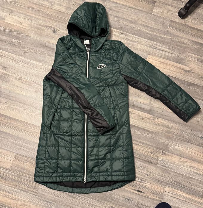 Nike яке дълго  xs/s/m/l/xl