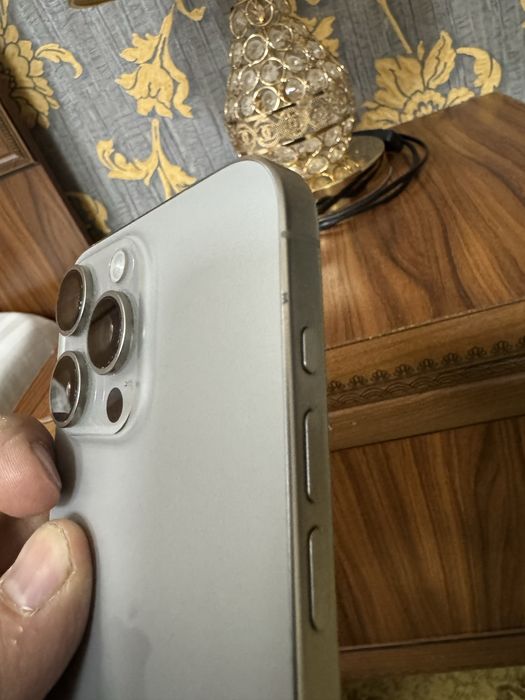 Iphone 15 pro Max 256 87% sim