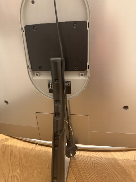 tv curbat samsung ( display stricat) spart