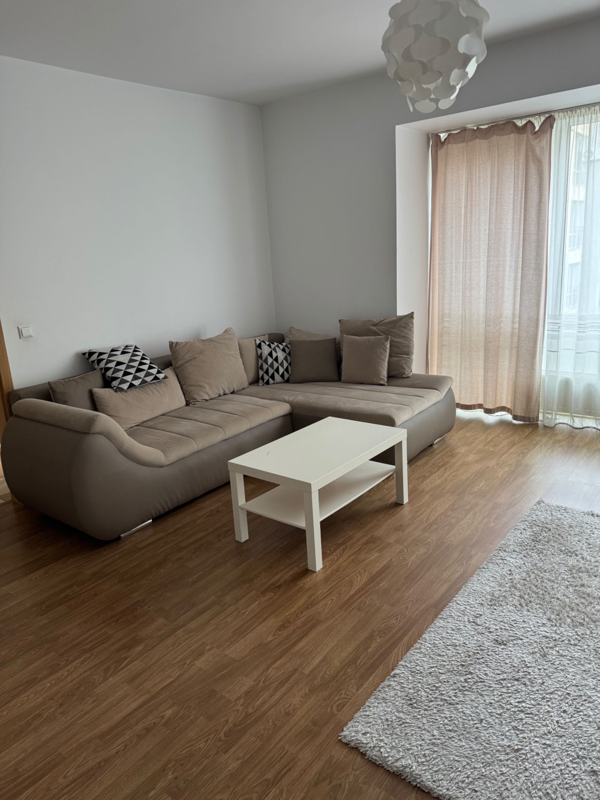 Închiriez studio Răcădau