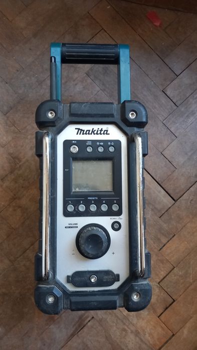 Makita DMR 107,Hitachi UR 18 DSL,Terris MSI 233 Тунер радио за Iphone,