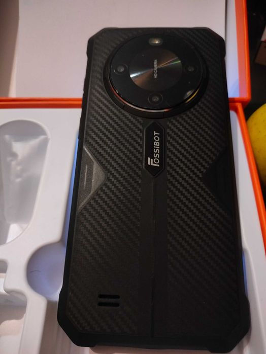 Удароустойчив Fossibot F105 4/64gb