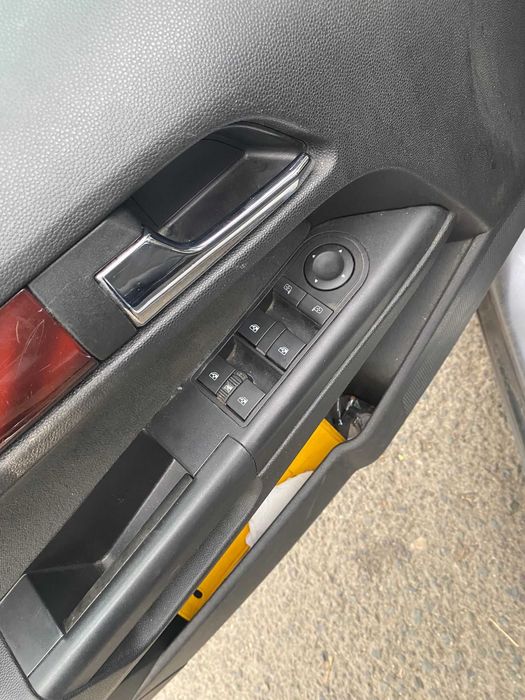 Vand Opel Astra h pentru piese