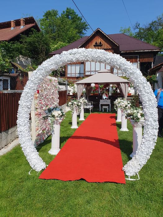 Închirieri cort,aranjamente,remorcă frigorifică,