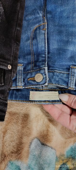 Продаются фирменные джинсы