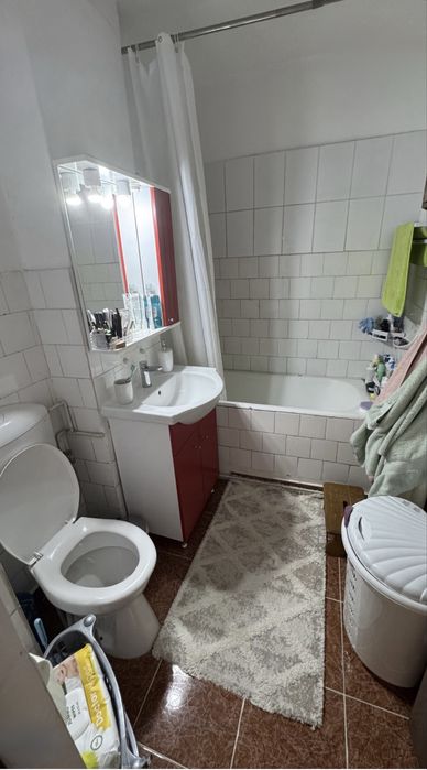 Apartament 2 camere de vanzare