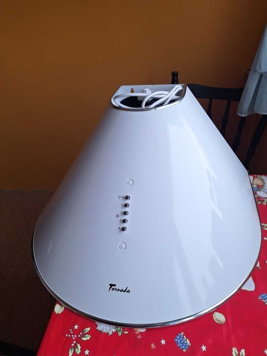НОВ! Аспиратор Tornado Viola 750 WD