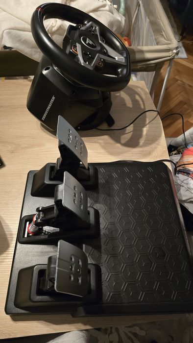 Thrustmaster 248 wheel