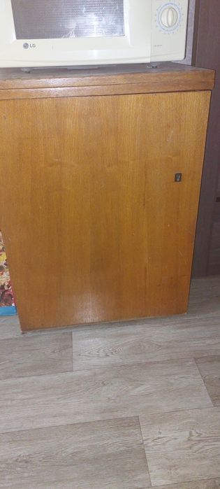 Швейная машинка ножная