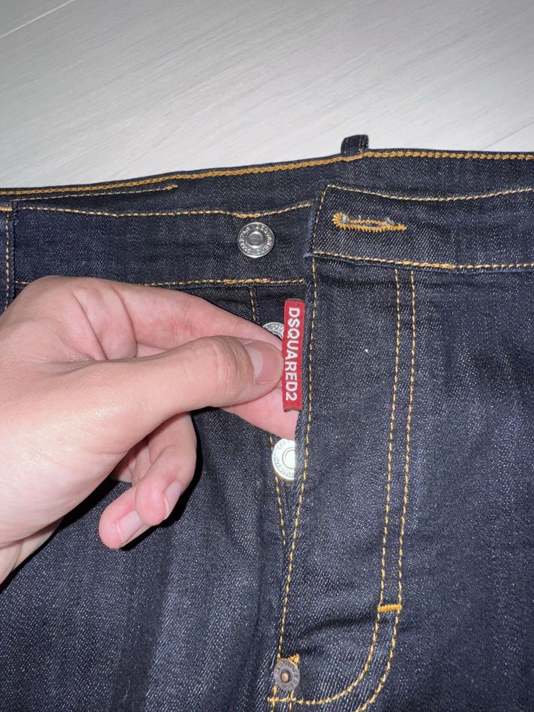 Blugi Dsquared albastru inchis