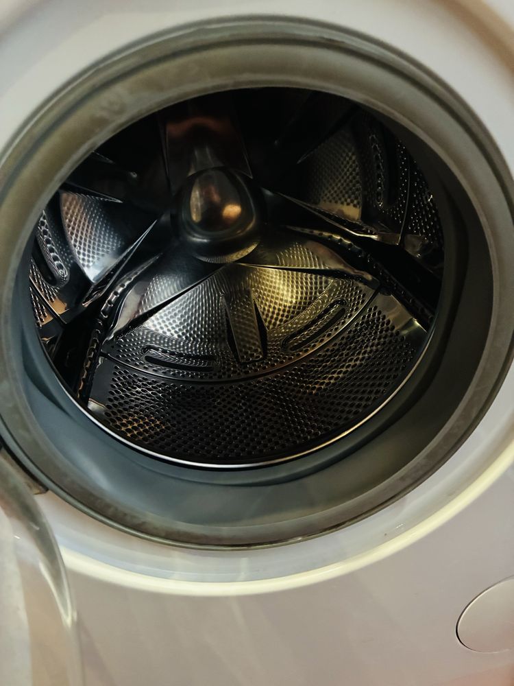 Пералня whirlpool запазена работи отлично