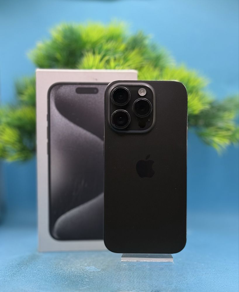 ПЕРФЕКТЕН!!! Apple iPhone 15 Pro, 128GB, 5G, Black Titanium