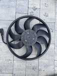 Ventilator BMW 4 F32 F33 Fan impeller si Tesla (600 lei)