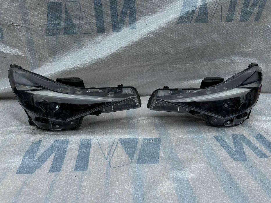 Фара Хендай Элантра Оригинал 2021- /Hyundai Elantra 2023 Бу оригинал