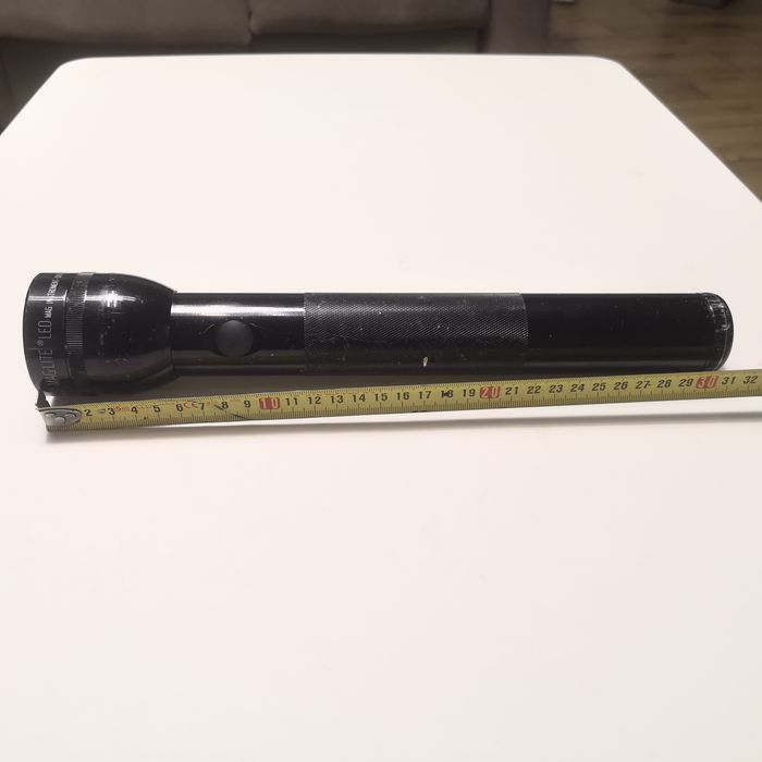 Lanterna Maglite LED