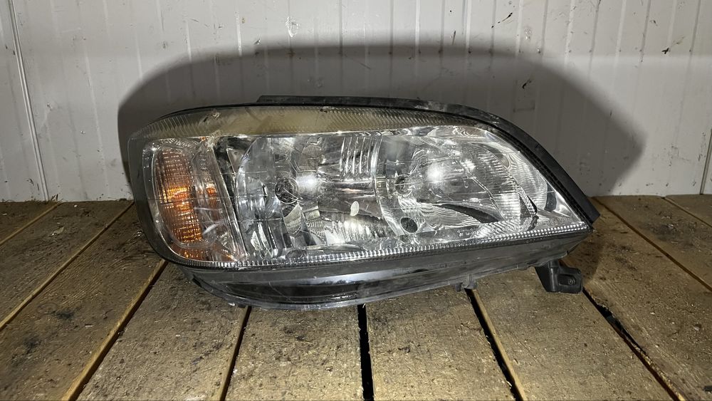 Ляв и десен фар Opel Zafira A (1999-2005)